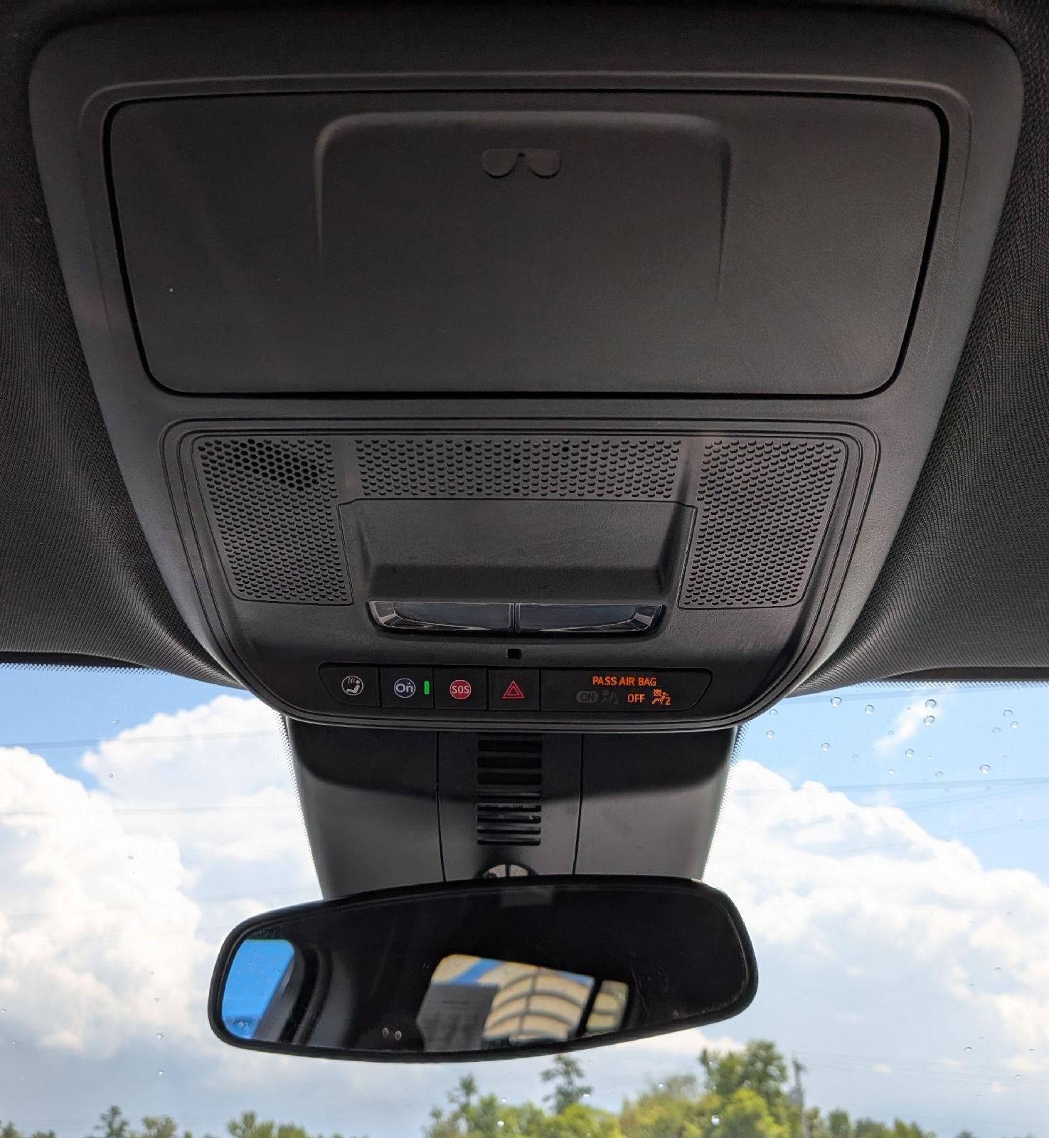 2024 Chevrolet Traverse AWD LS