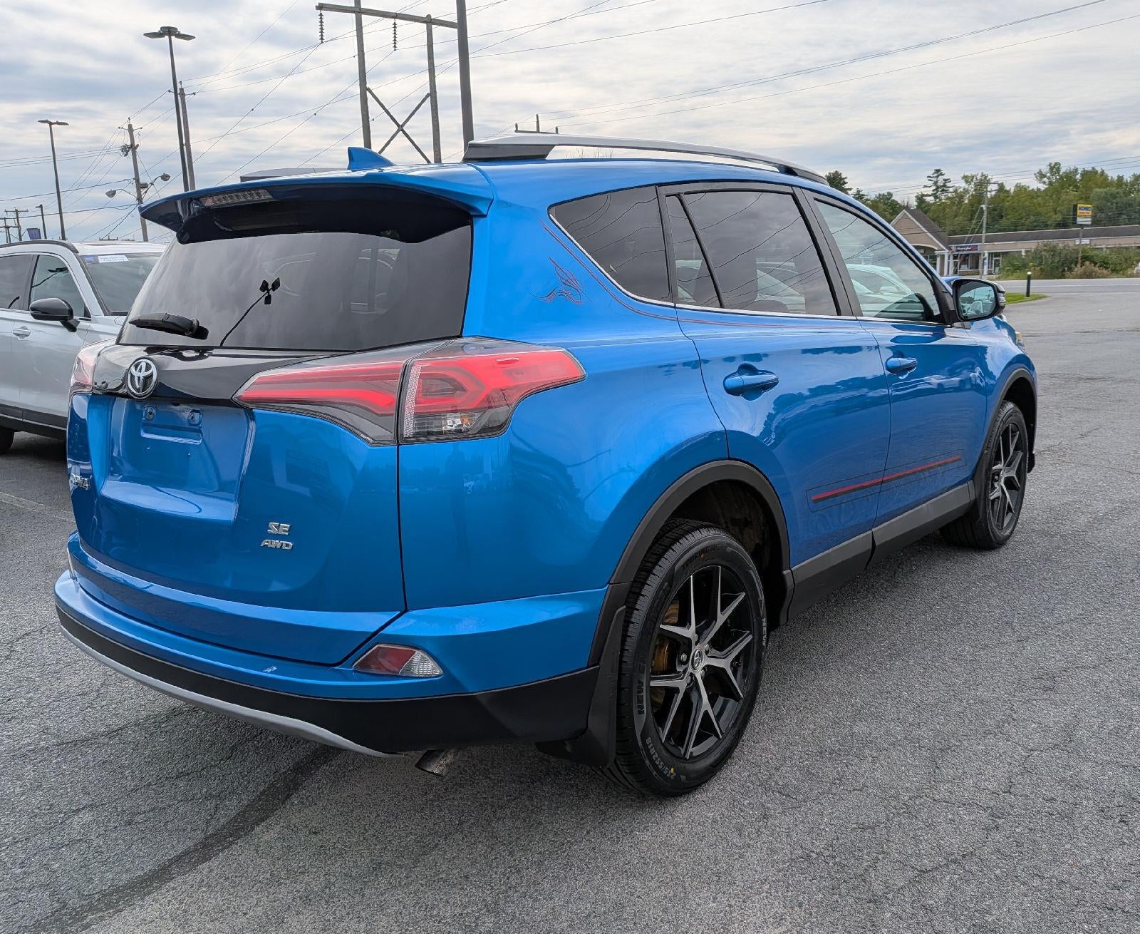 2016 Toyota RAV4 SE
