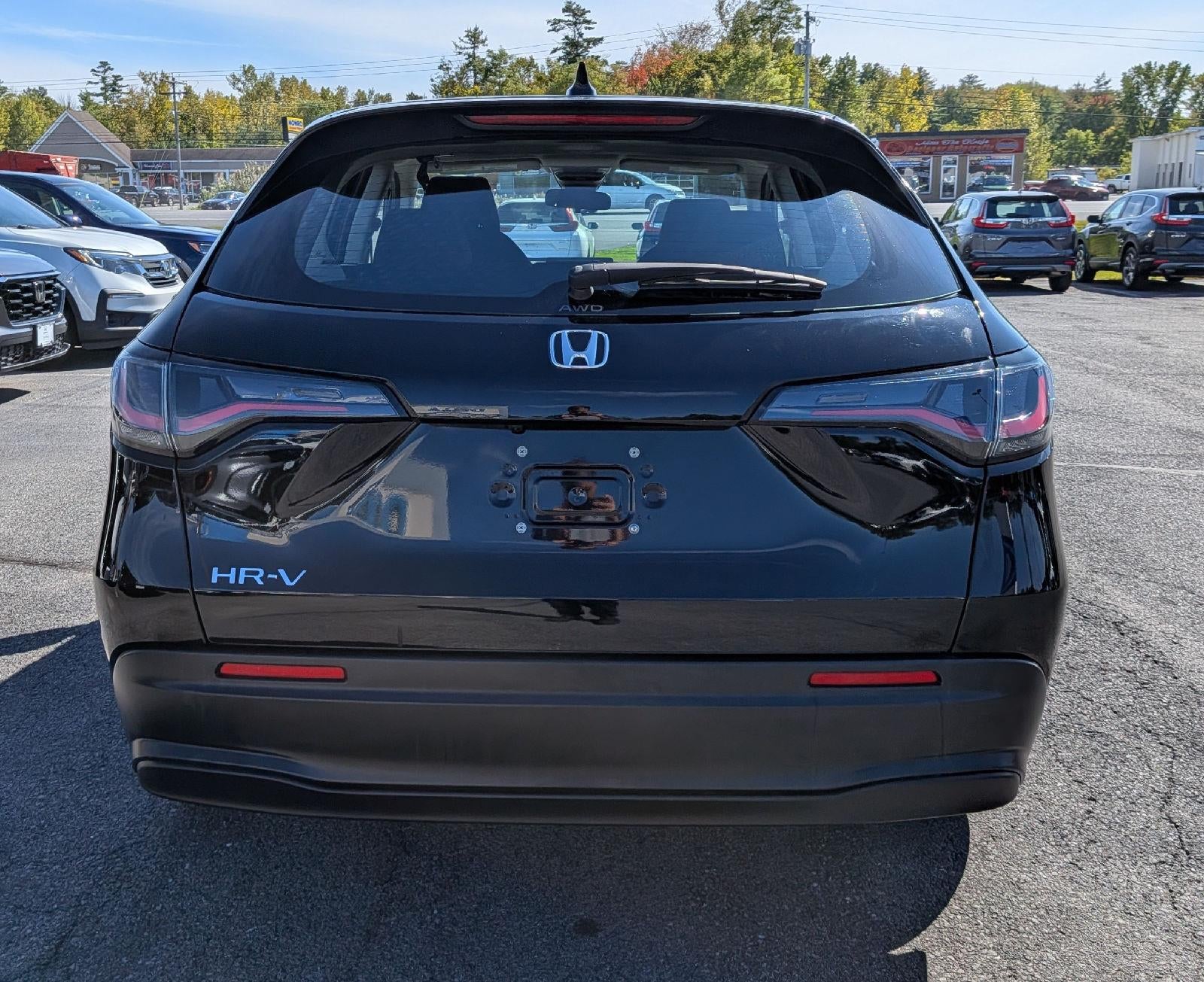 2025 Honda HR-V LX