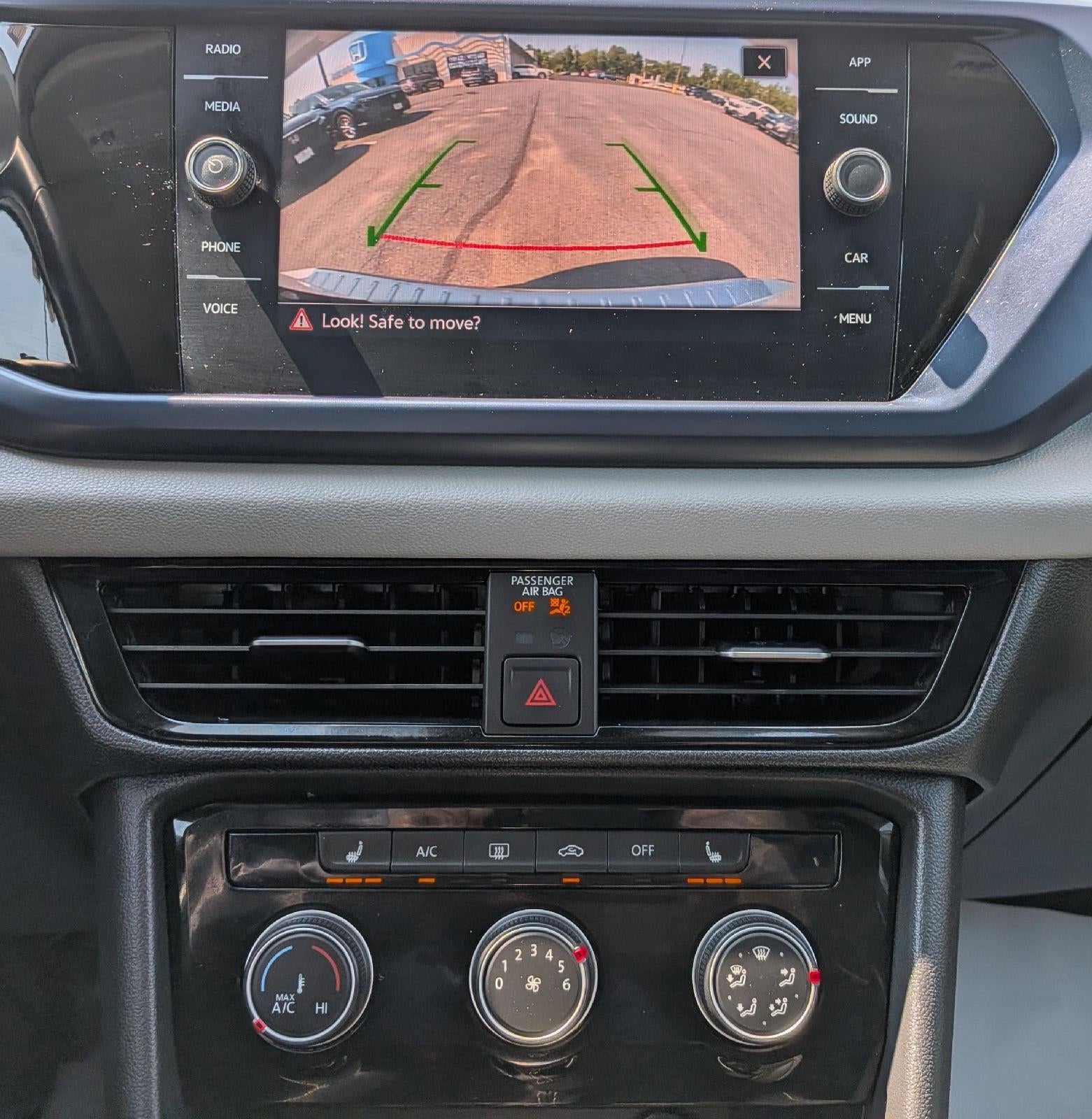 2023 Volkswagen Taos SE