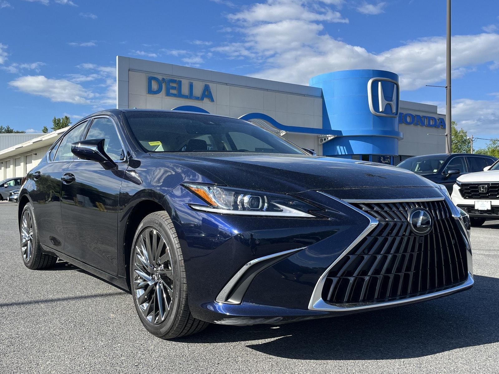 2025 Lexus ES ES 300h Luxury