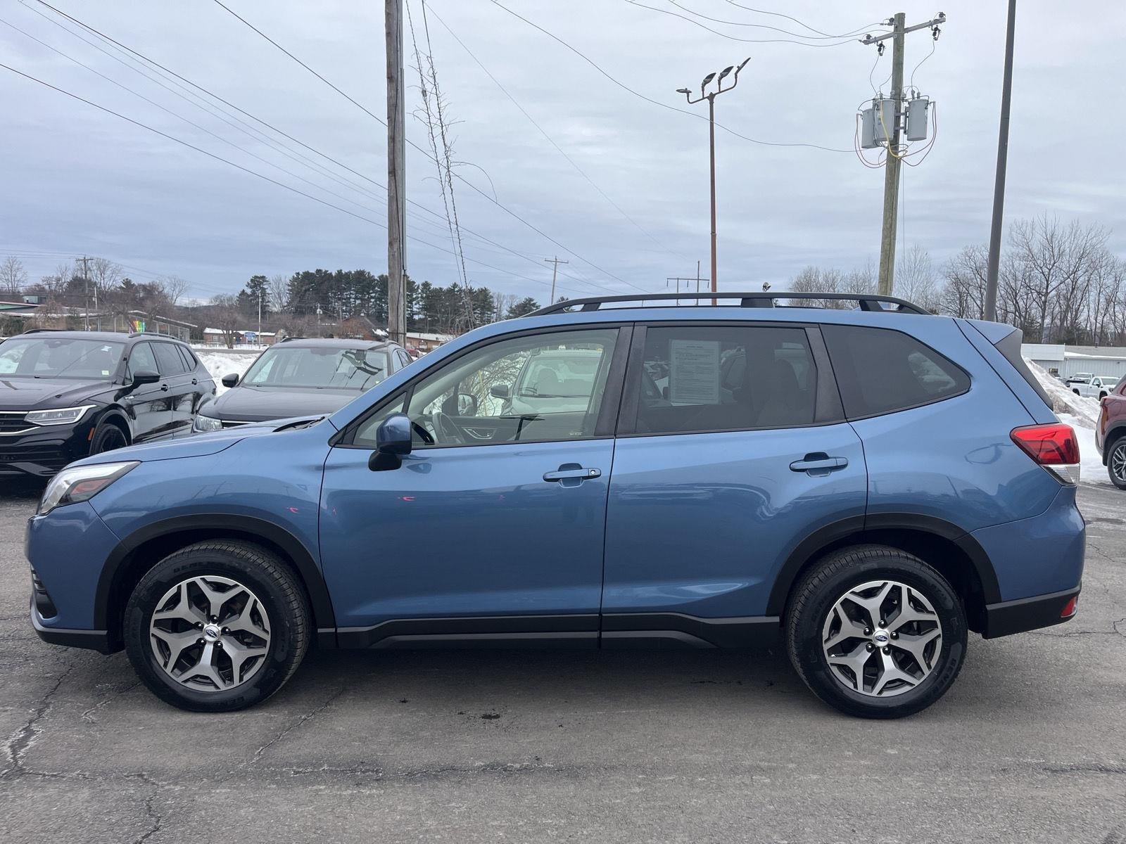 2023 Subaru Forester Premium