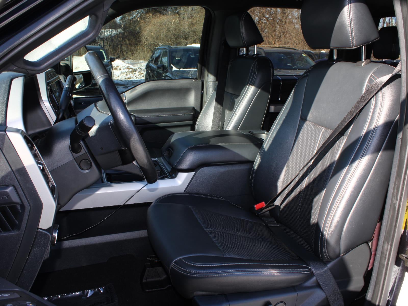 2022 Ford Super Duty F-250 SRW LARIAT