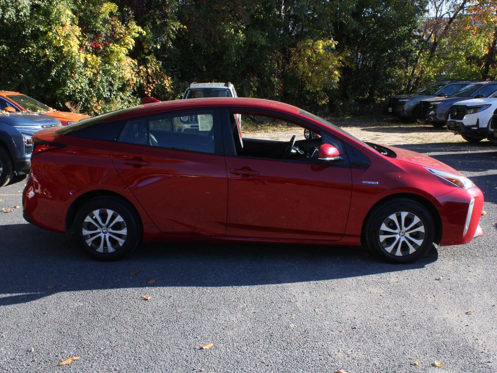 2020 Toyota Prius XLE