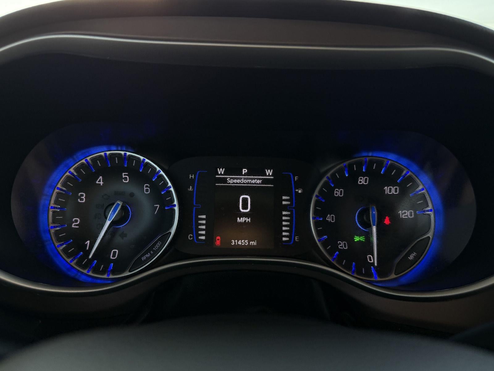 2024 Chrysler Voyager LX