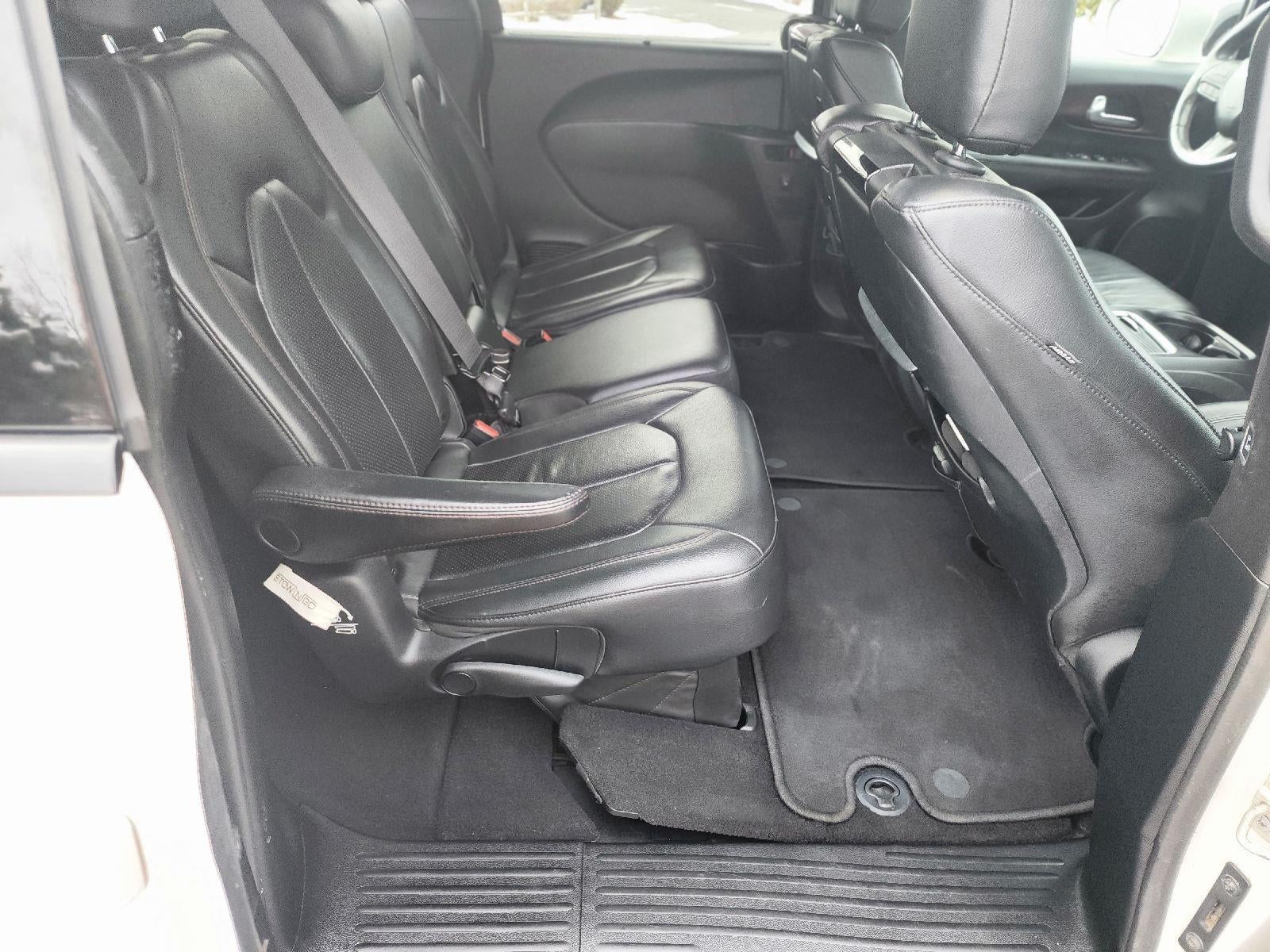 2020 Chrysler Pacifica Touring L Plus 35th Anniversary