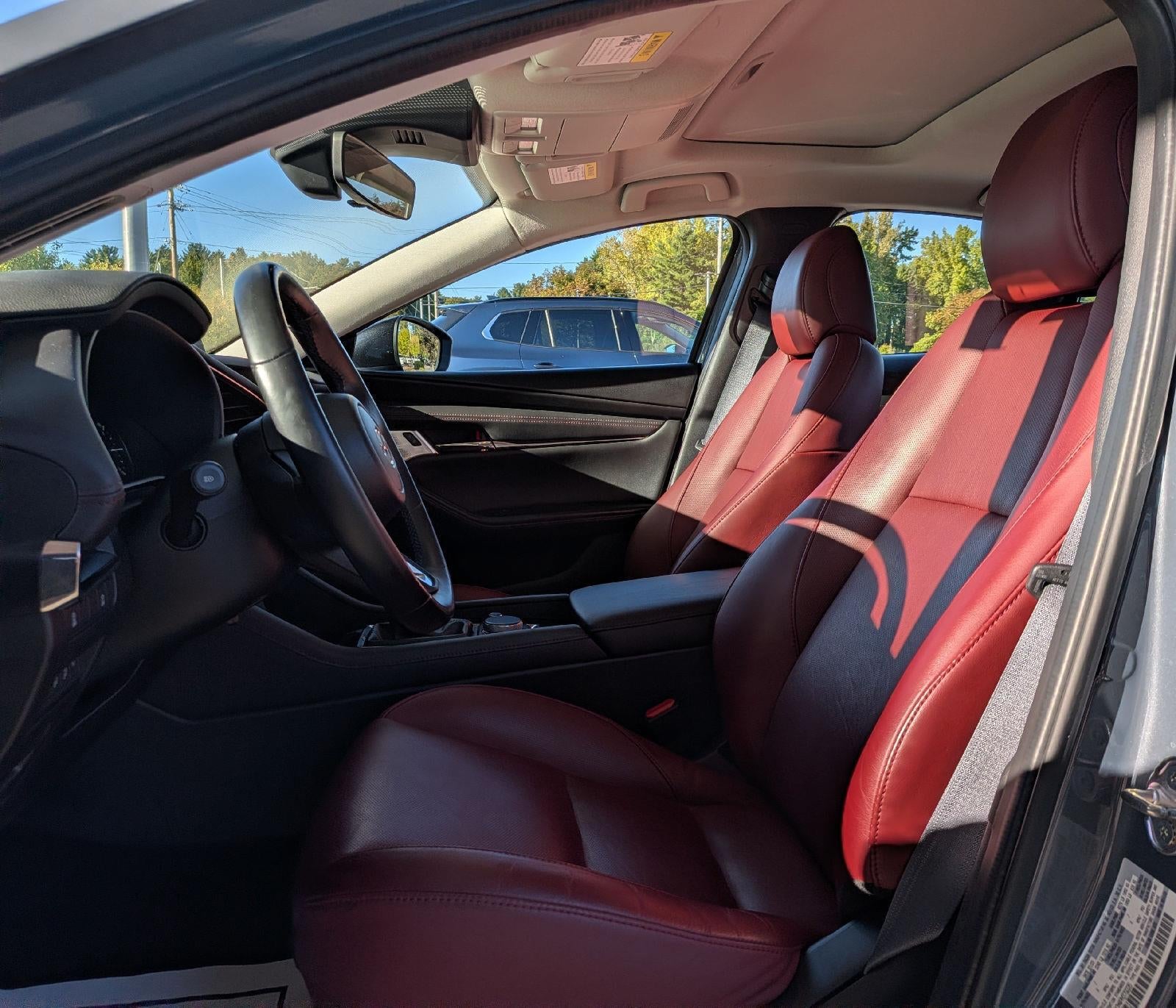 2023 Mazda Mazda3 Sedan 2.5 S Carbon Edition