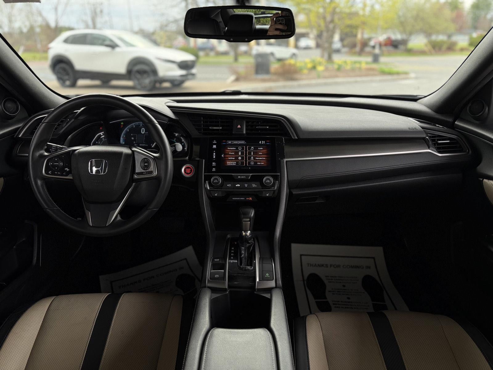 2017 Honda Civic Hatchback EX-L Navi