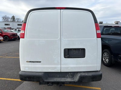 2025 Chevrolet Express Cargo WT