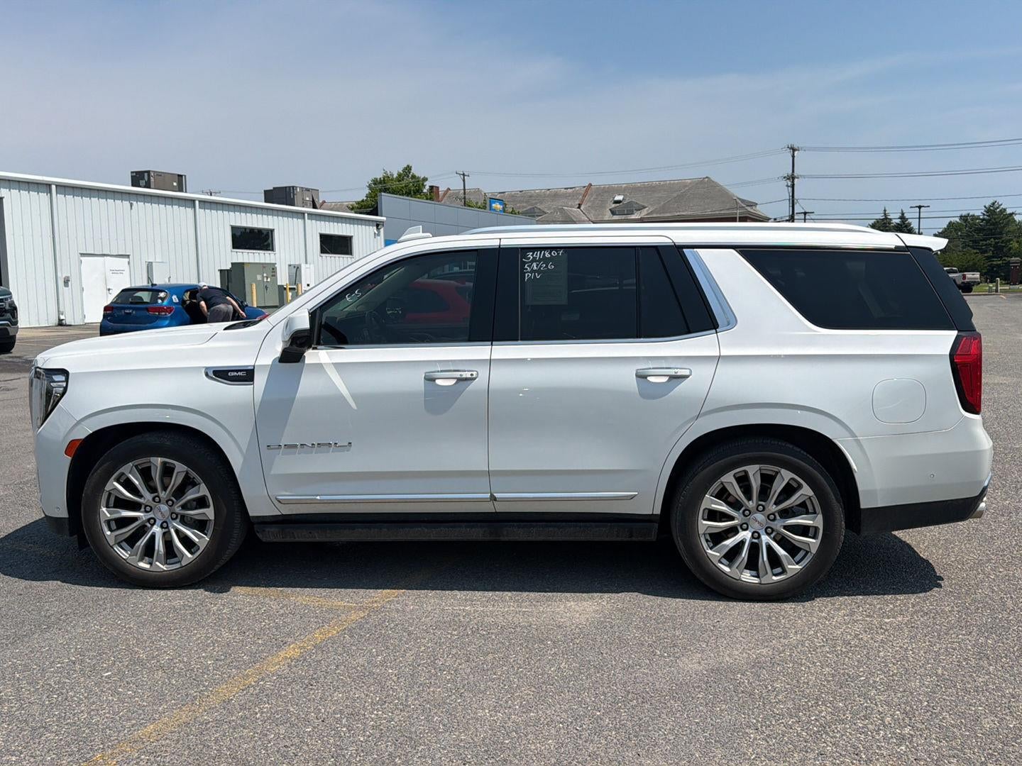 2023 GMC Yukon Denali