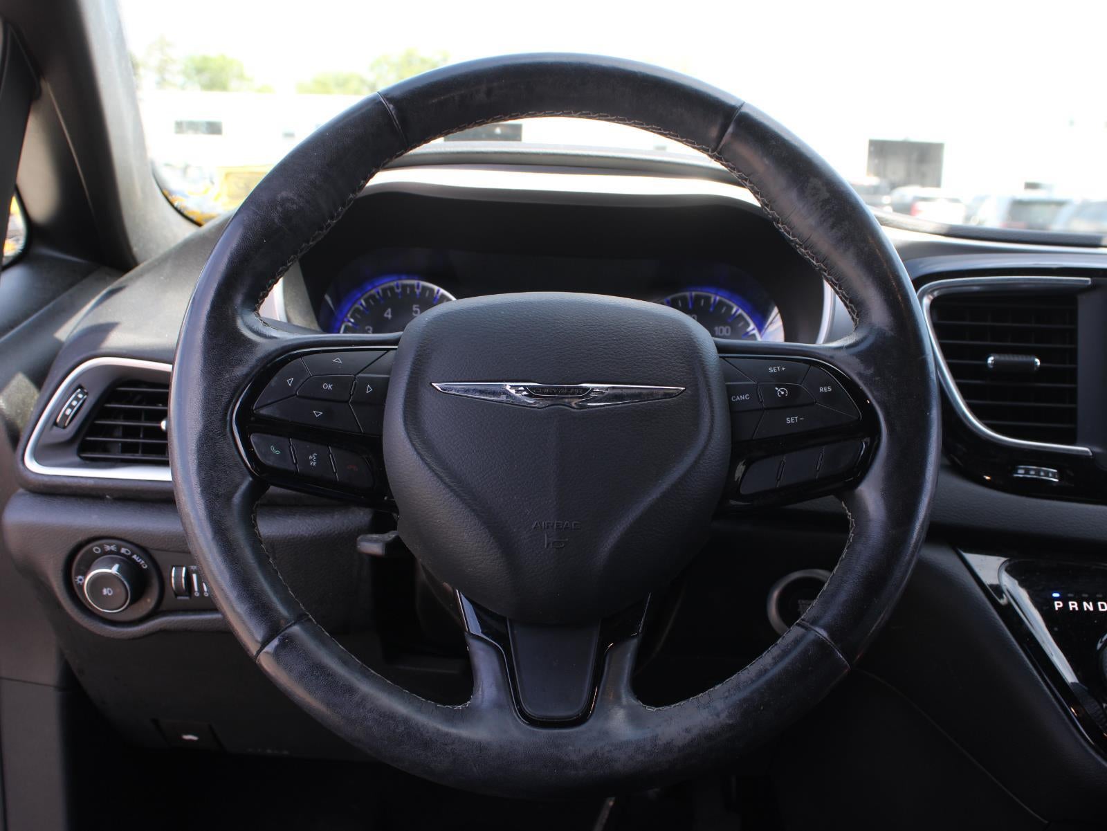 2020 Chrysler Pacifica Touring L