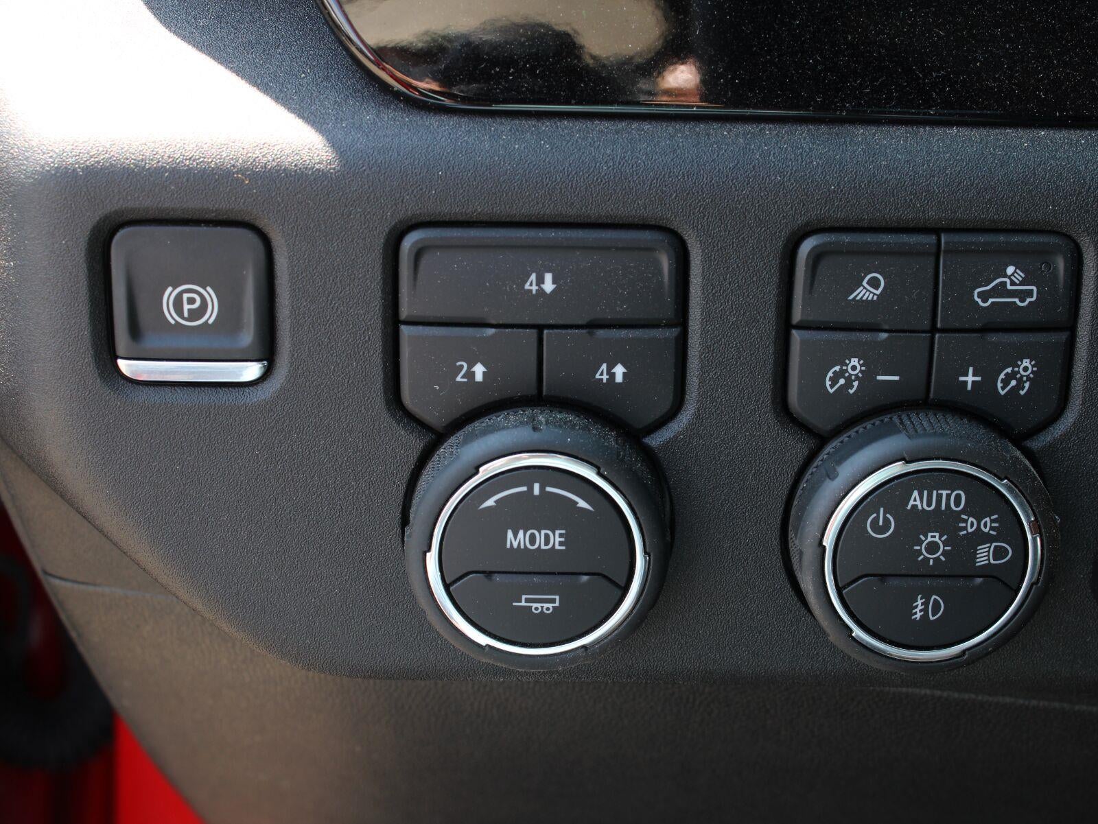 2025 Chevrolet Silverado 3500 HD LT