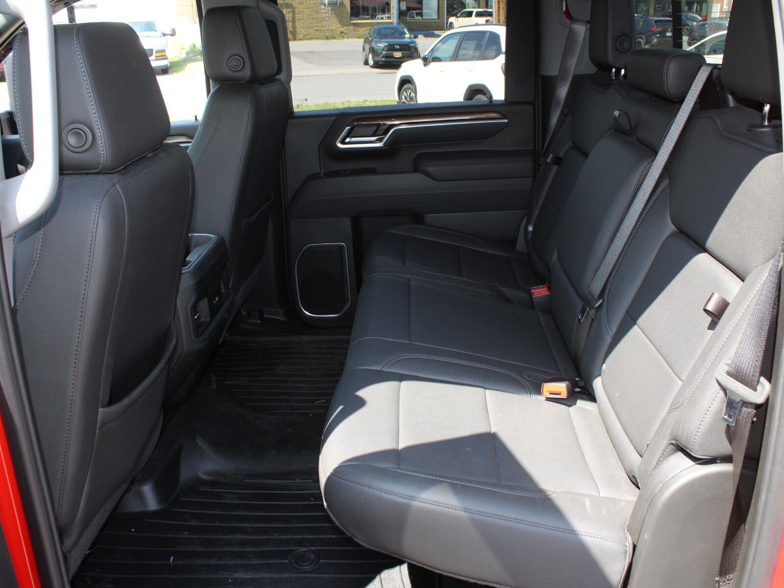 2025 Chevrolet Silverado 3500 HD LT