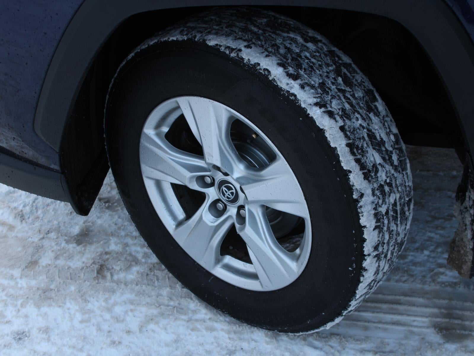 2020 Toyota RAV4 Hybrid XLE