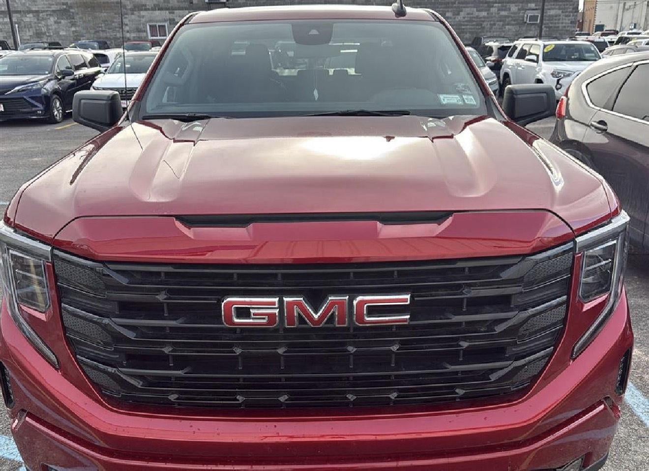 2024 GMC Sierra 1500 Elevation