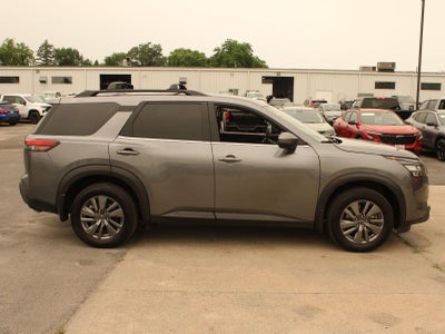 2025 Nissan Pathfinder SV 4WD