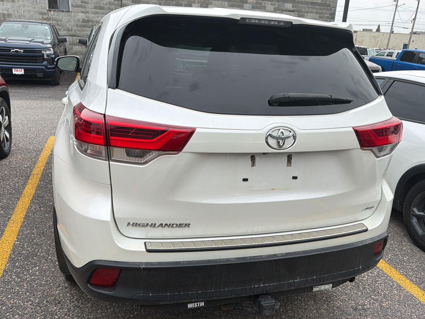 2018 Toyota Highlander LE