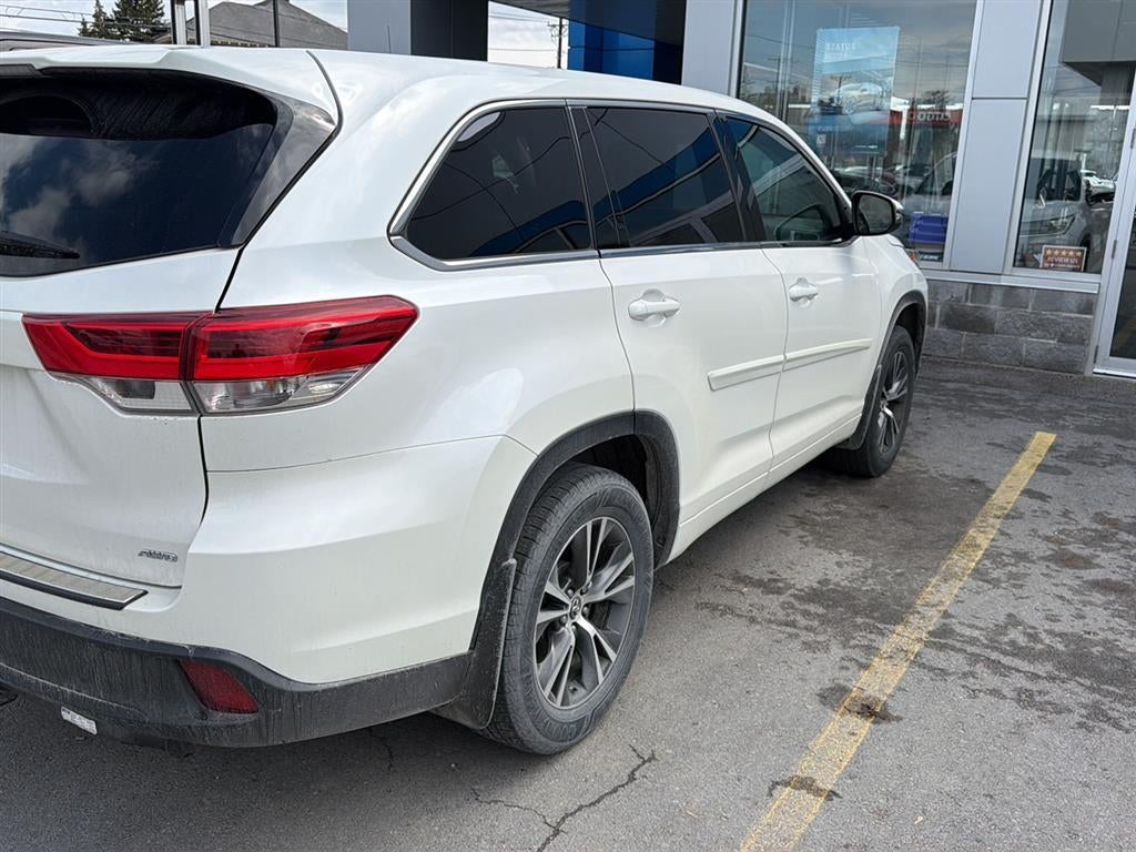 2018 Toyota Highlander LE