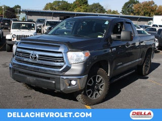 2017 Toyota Tundra SR5 5.7L V8