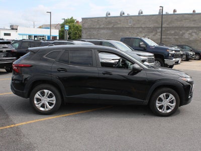 2024 Chevrolet Trax LS