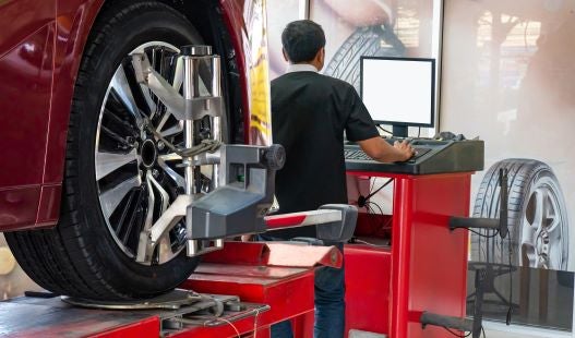 Tire Alignment Service at DELLA Mitsubishi